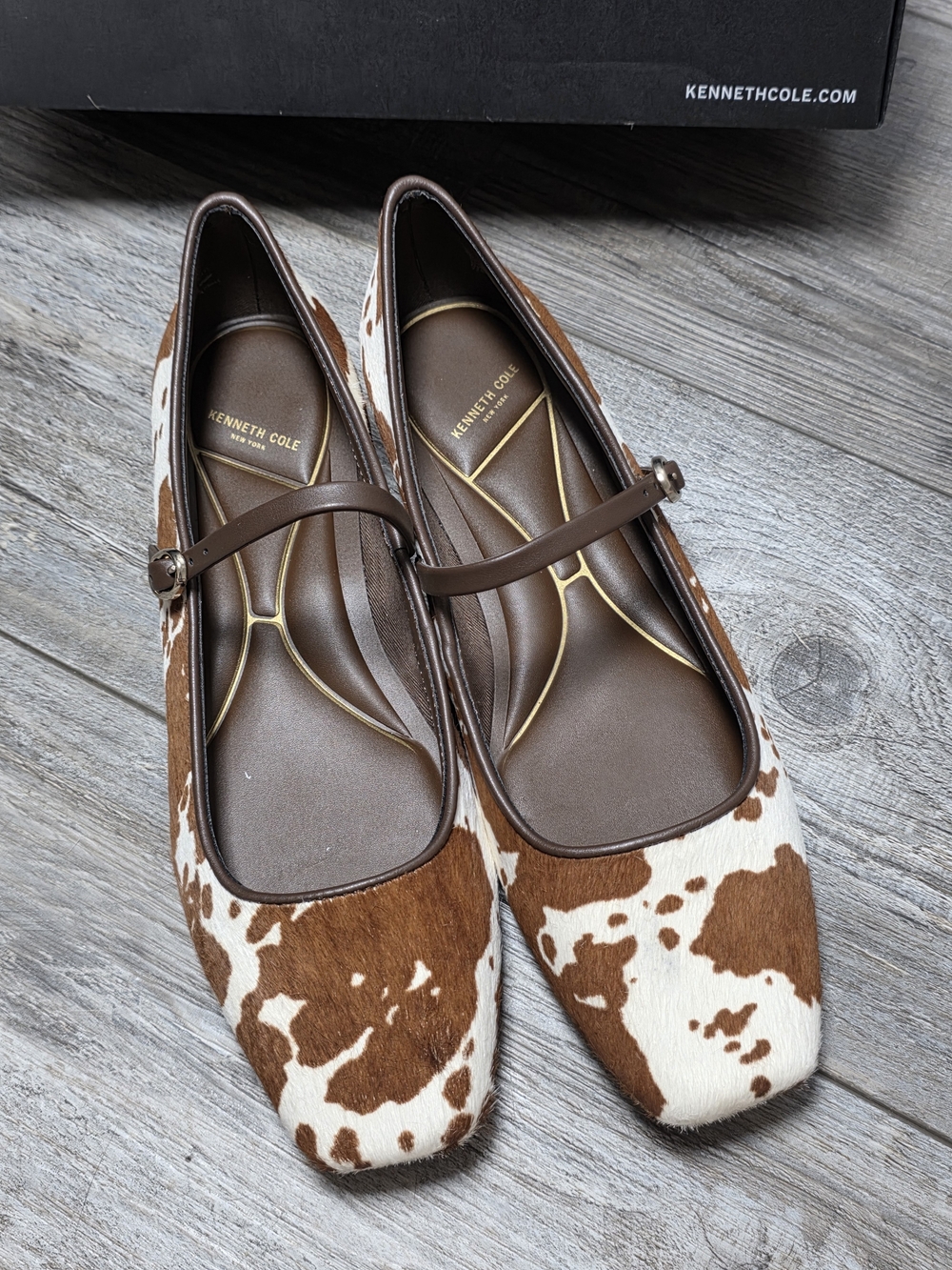 Kenneth Cole New York Women's Cowhide Jasper Ballet Buckle Flats Sz 9 *NWB